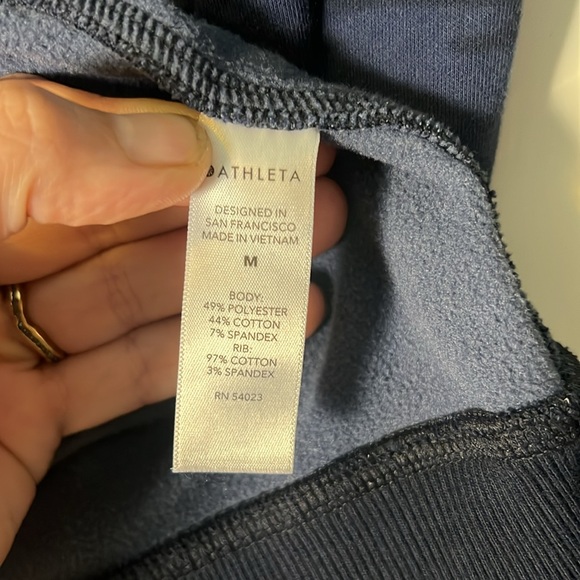 Athleta - Women’s Camo Full Zip Hoodie Jacket Blue Camo Thumbholes -‎ Sz. M - Picture 7 of 7